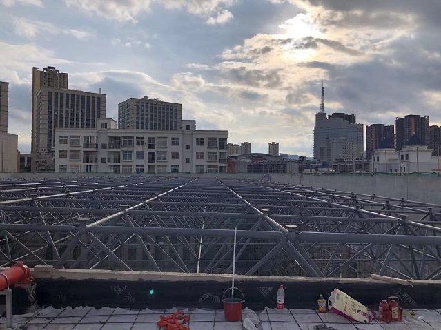 河西云南昆明联勤保障部队65070工程-军体训练馆网架